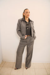 Tailleur con giacca ecopelle