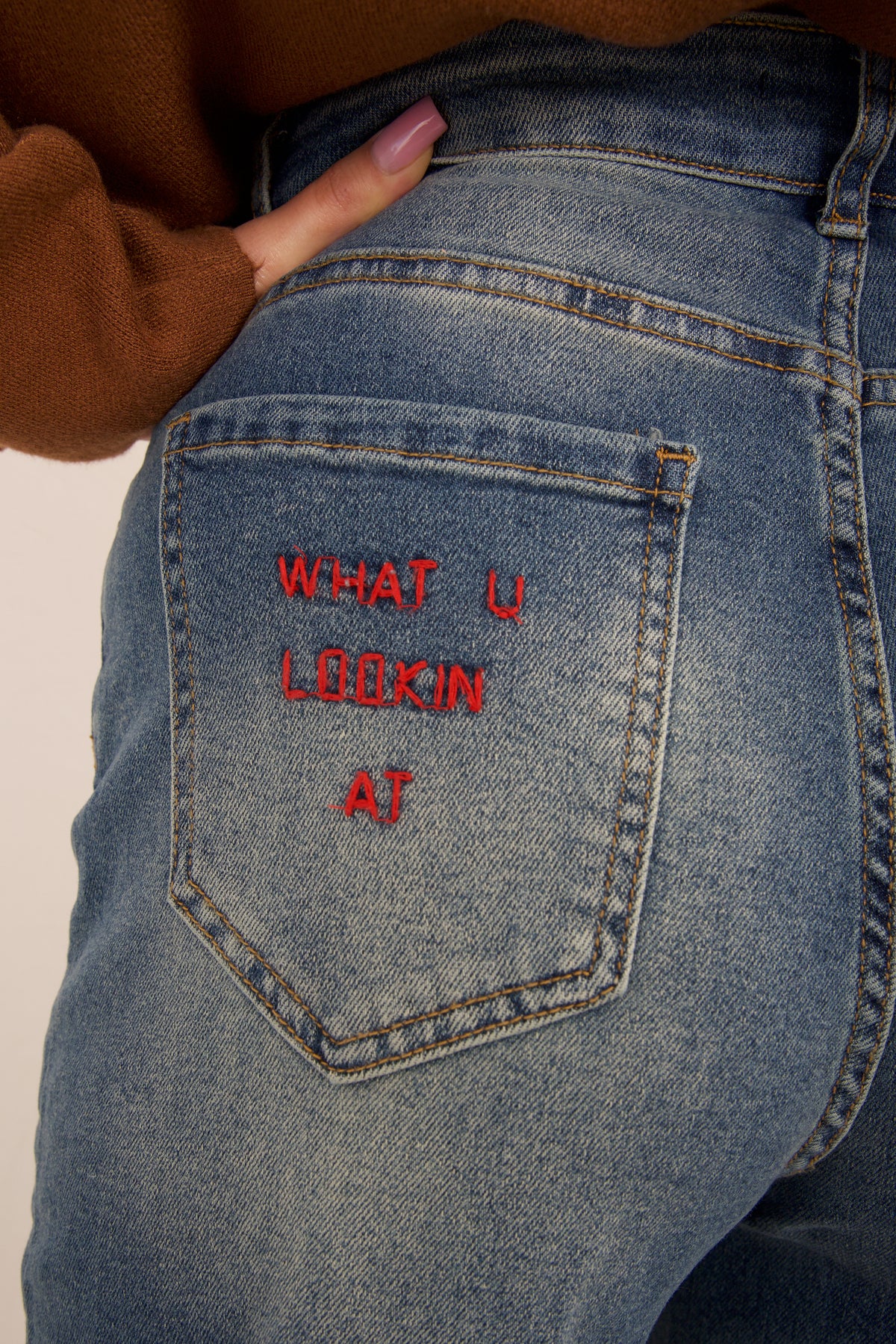 Denim con scritte