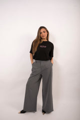 T-shirt nera scritta