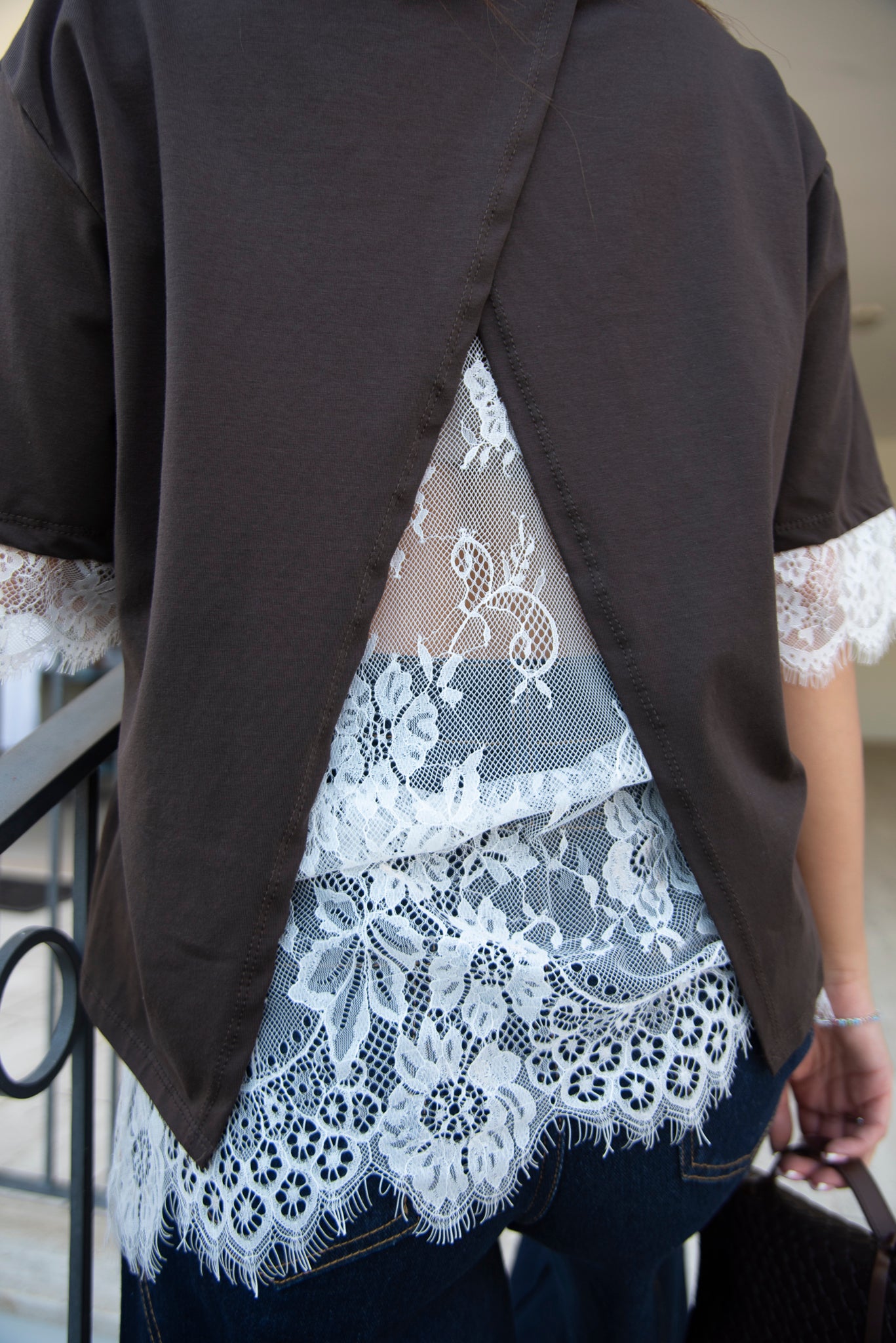 T-shirt con pizzo Mary
