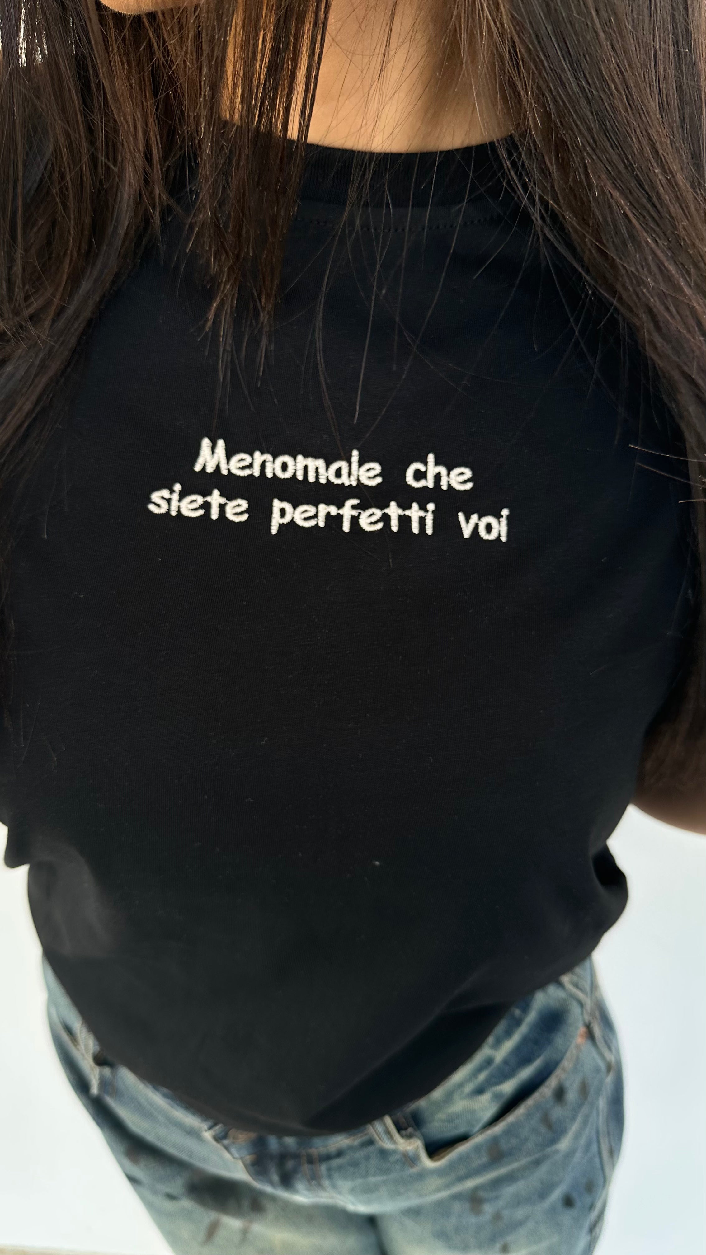 T-shirt "meno male che siete perfetti voi"