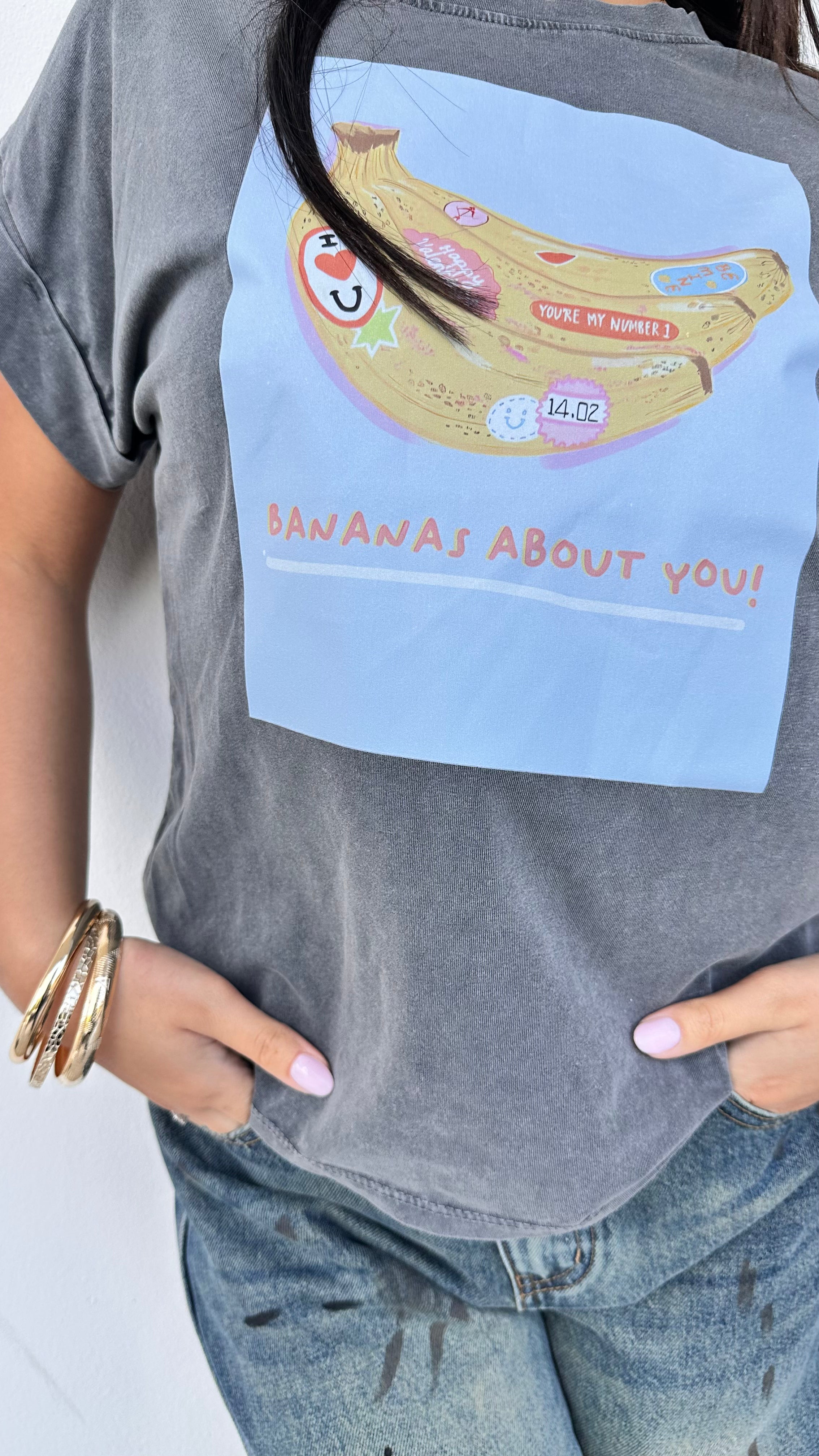 T-shirt bananas